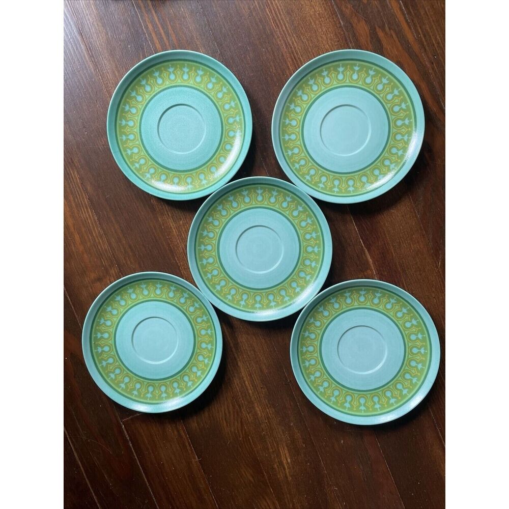 5 Plastic Atomic 6 Inch Saucers Green Yellow MCM Retro